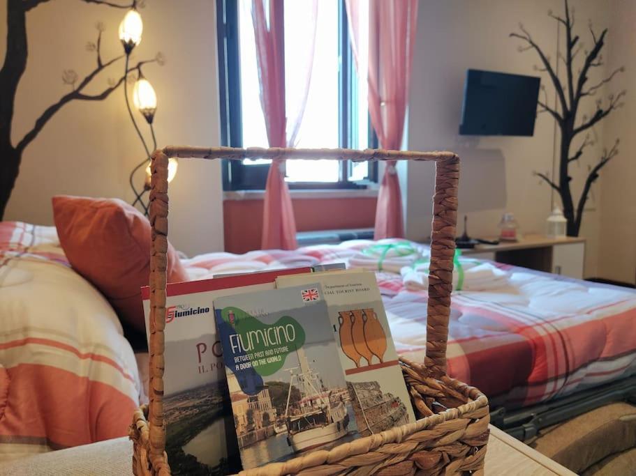 Casa Degli Alberi Διαμέρισμα Φιουμιτσίνο Εξωτερικό φωτογραφία